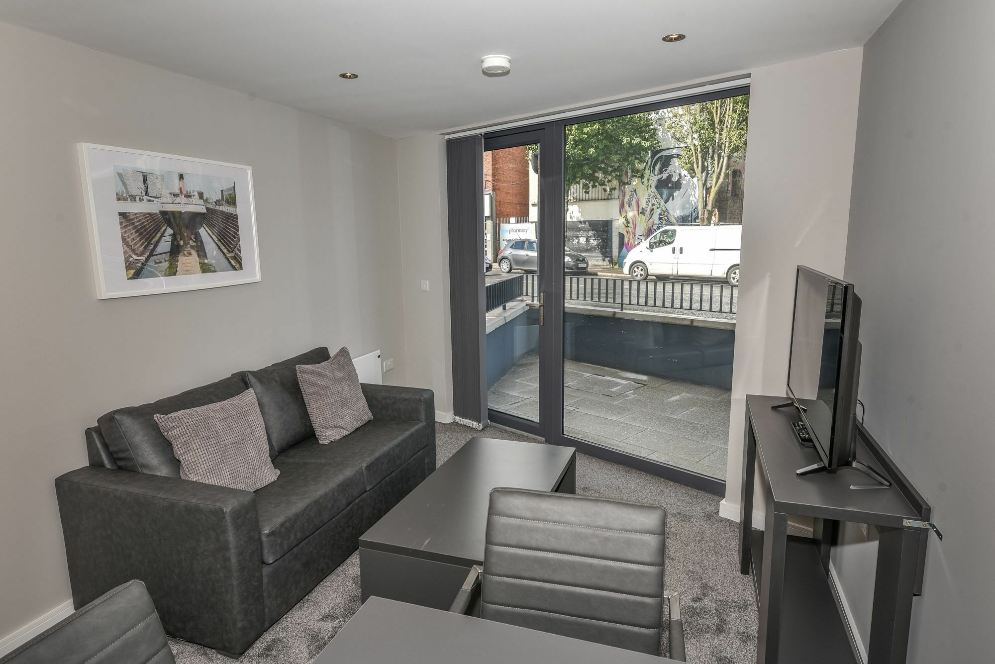 בלפסט Dream Apartments St Thomas Hall מראה חיצוני תמונה